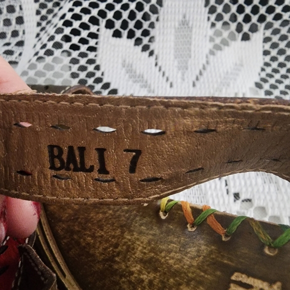 Elite by Corey's owner toe heels size 7 brown and then Muilti colors with brass - Picture 3 of 16